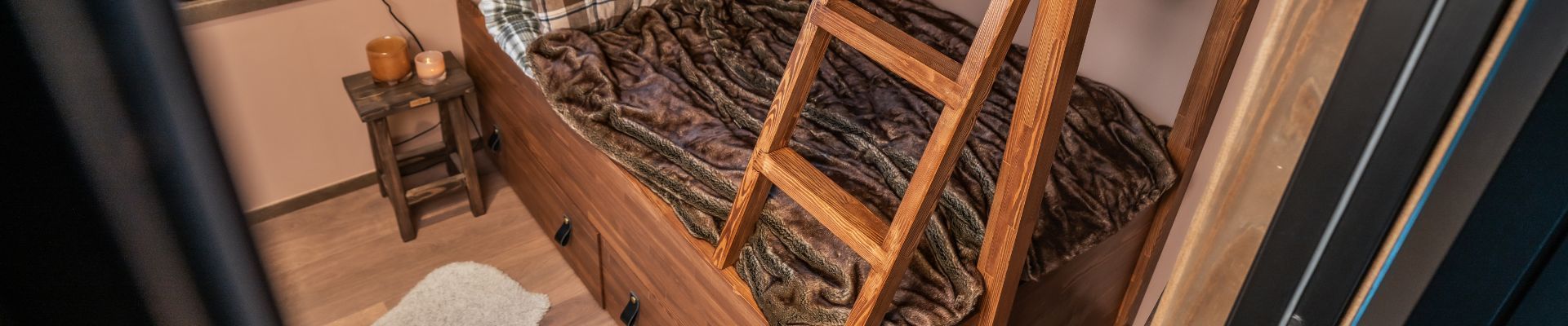 Plassbygde køyesenger